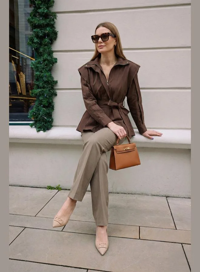 ليلا معطف ترنش نسائي بياقة واقفة وكتف عريض وحزام من ليلا